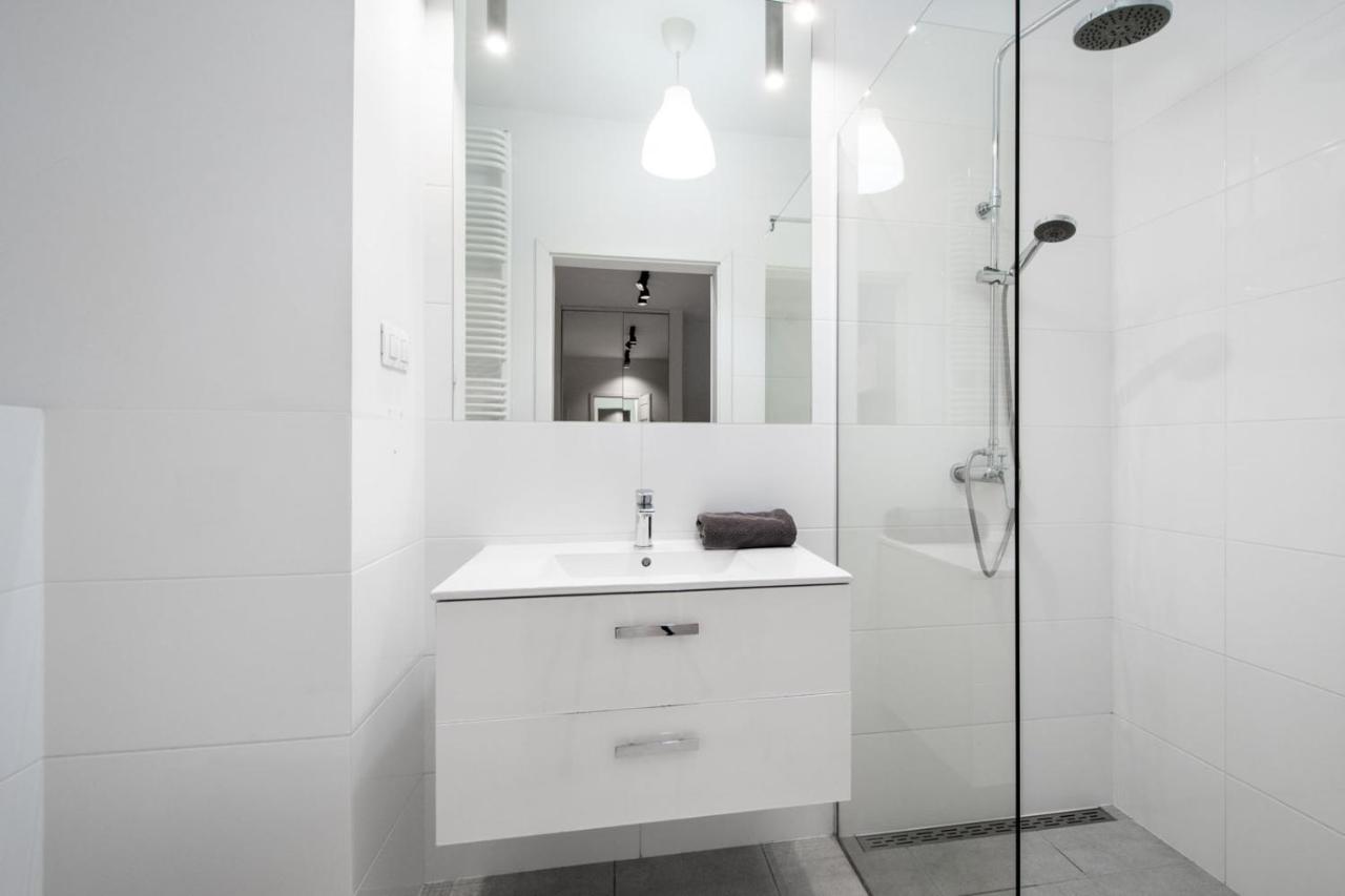 Warsaw Night Apartments Menica Residence 외부 사진